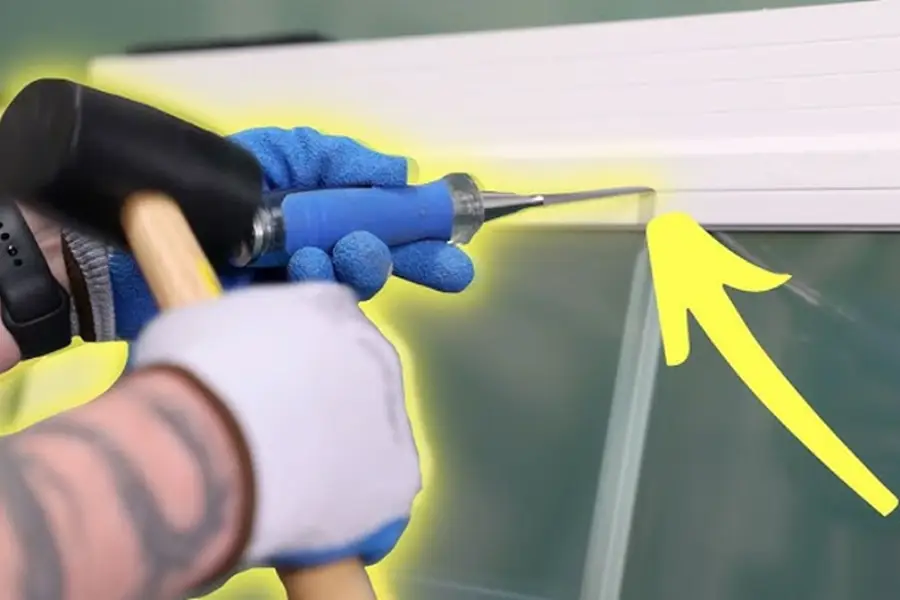 عوض کردن پنجره آهنی با دوجداره بدون تخریب