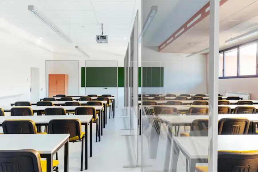 آکوستیک و عایق صوتی در کلاس های زبان